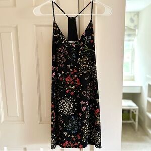 Alice + Olivia Fierra Black Floral Silk Shift Dress